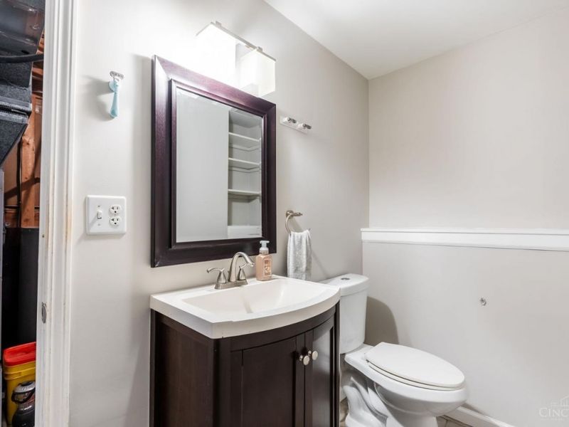588 Deerfield Drive, Harrison, OH 45030 Photo 15