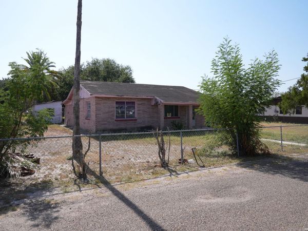 221 FRESNO ST, Sullivan City, TX 78595