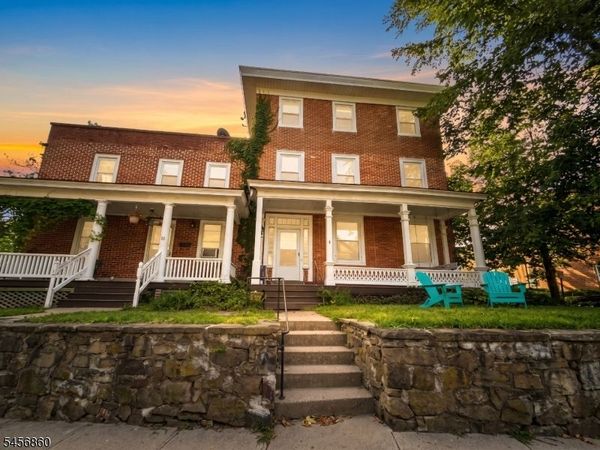 8 Trenton Ave, Unit 2, Frenchtown, NJ 08825