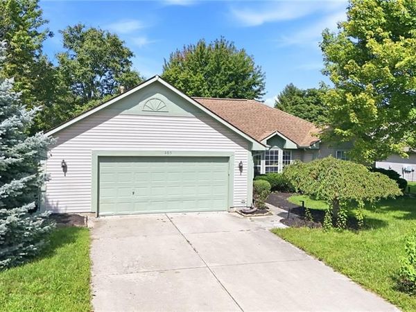 105 Buckcreek, Englewood, OH 45322