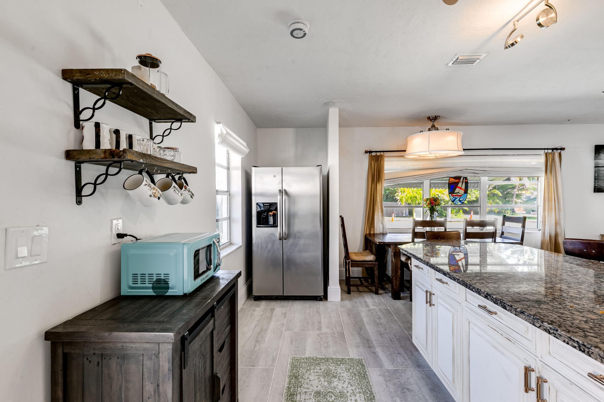 609 S Arnold Avenue, Lantana, FL 33462 Photo