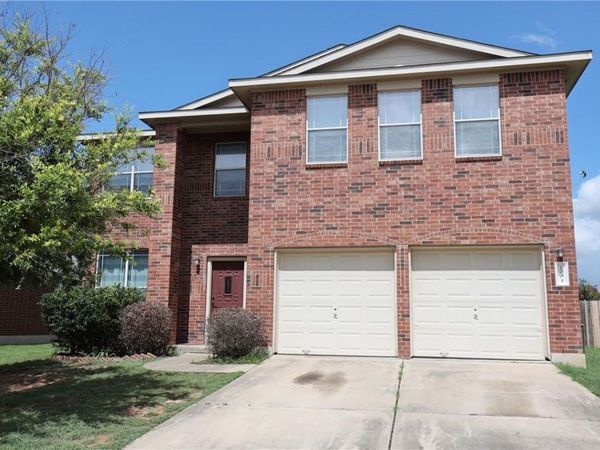 1004 W South ST, Leander, TX 78641
