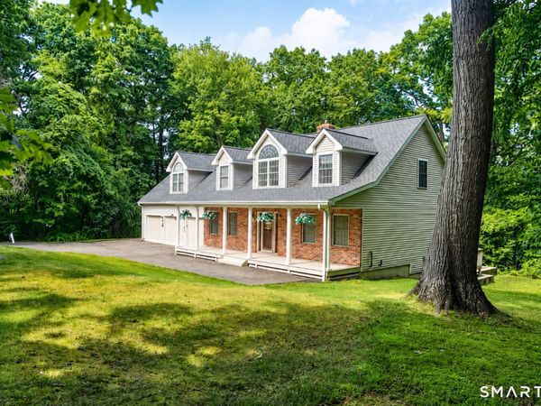 46 Washington, Middlebury, CT 06762