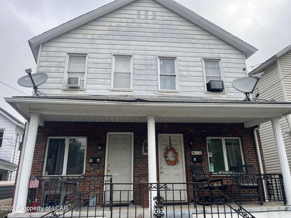 14A E Oak Street, Pittston, PA 18640