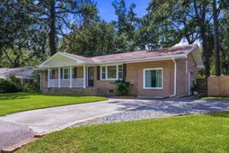 1373 White Drive photo 4