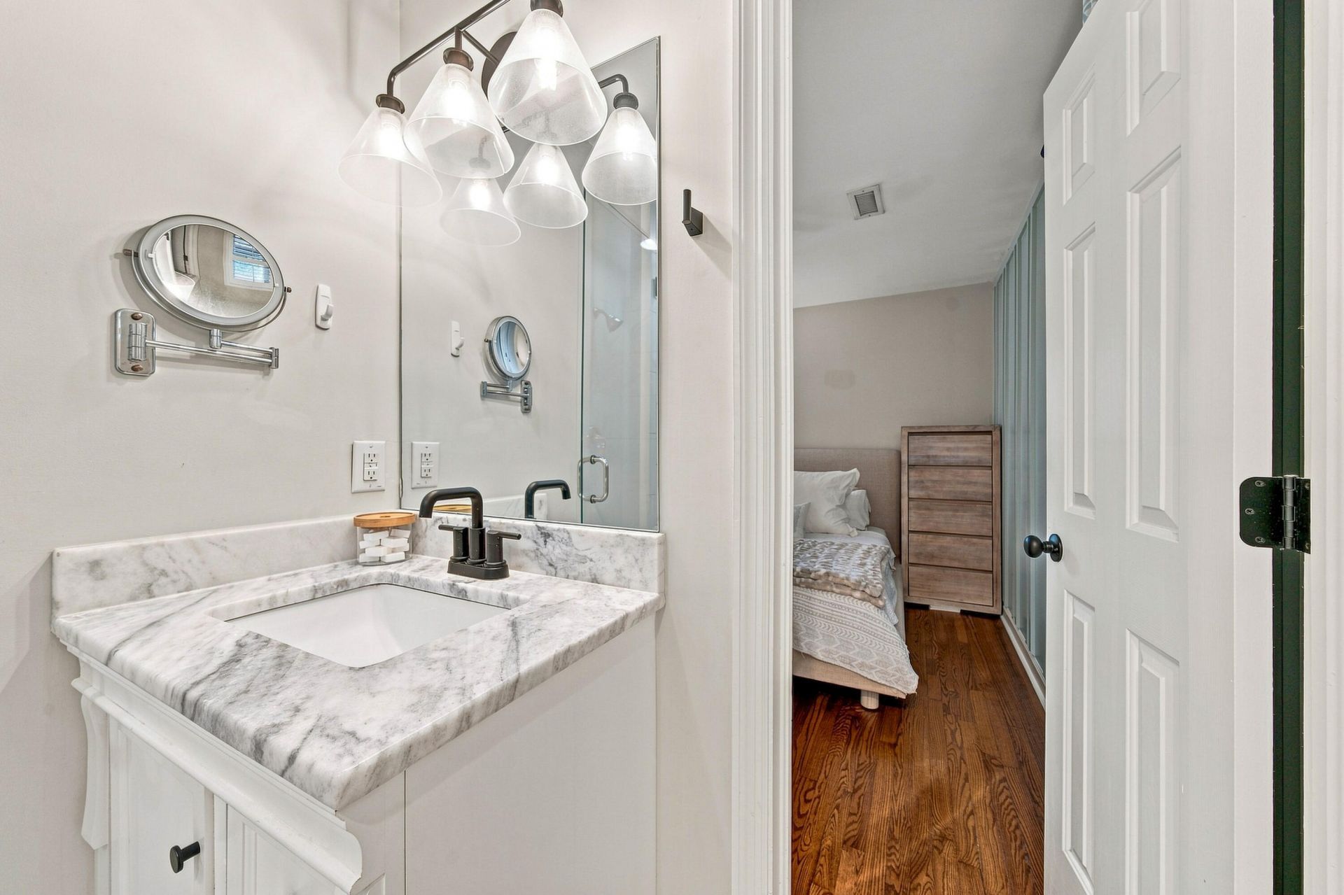 1373 White Drive Photo 22