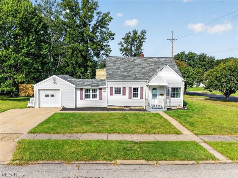 2492 24th Street, Cuyahoga Falls, OH 44223 Photo 1