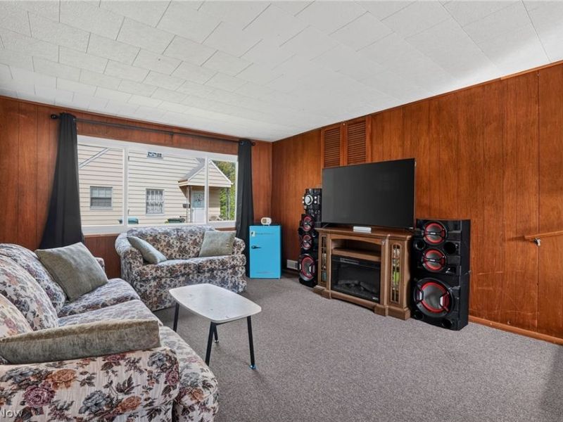 2492 24th Street, Cuyahoga Falls, OH 44223 Photo 12