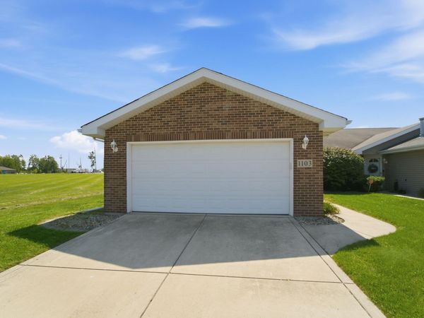1103 W 84th Drive, Merrillville, IN 46410