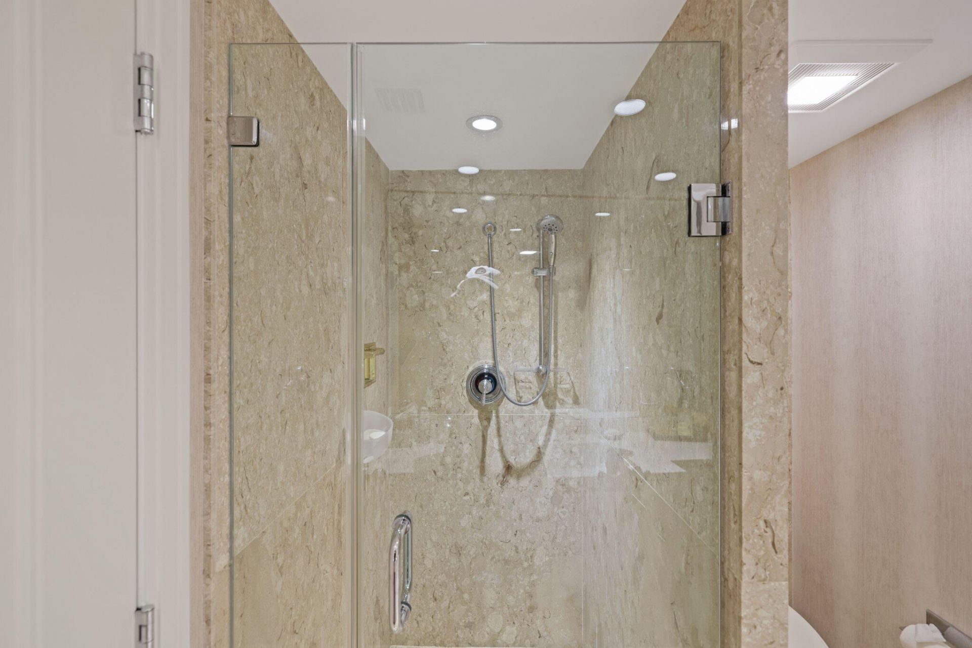 700 S Ocean Boulevard, Unit 1103-1104, Boca Raton, FL 33432 Photo