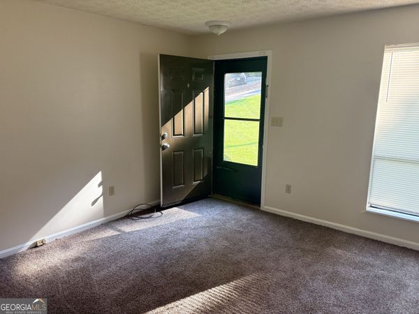 165 Hunters Ln, Unit B, Fayetteville, GA 30215