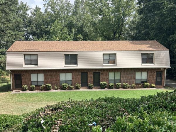 165 Hunters Ln, Unit B, Fayetteville, GA 30215