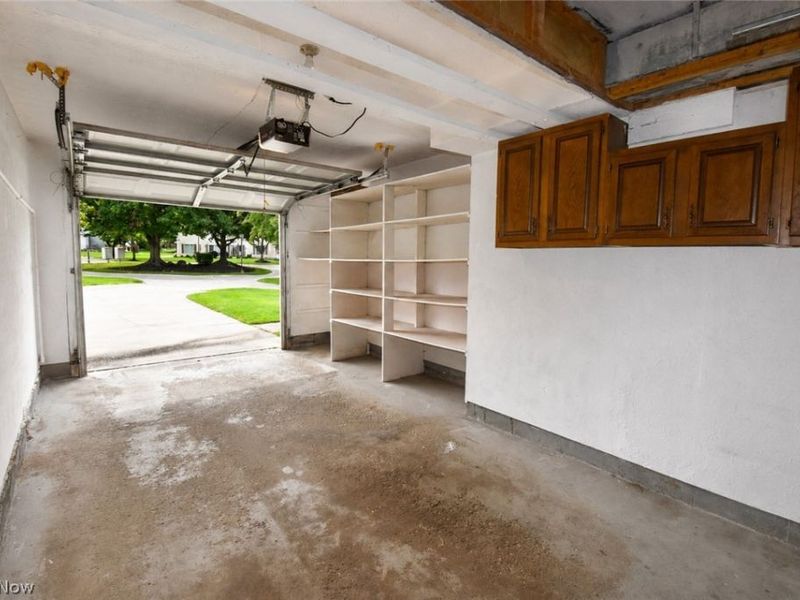 13956 Oakbrook Drive, Unit 3956, North Royalton, OH 44133 Photo 11