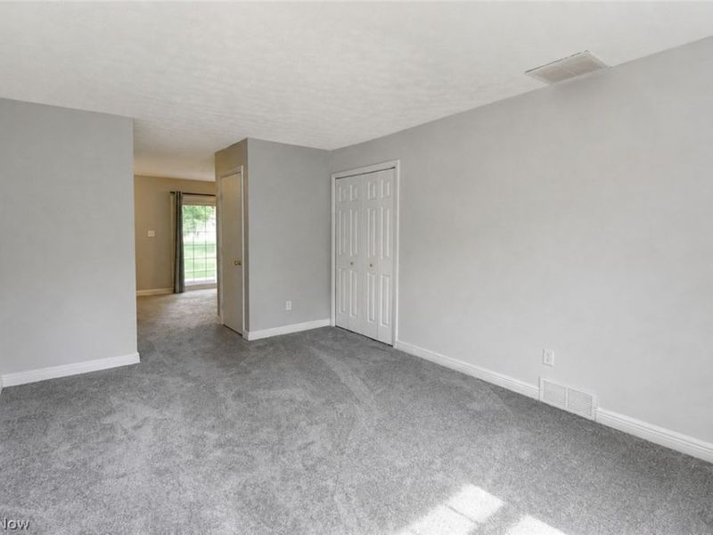 13956 Oakbrook Drive, Unit 3956, North Royalton, OH 44133 Photo 4