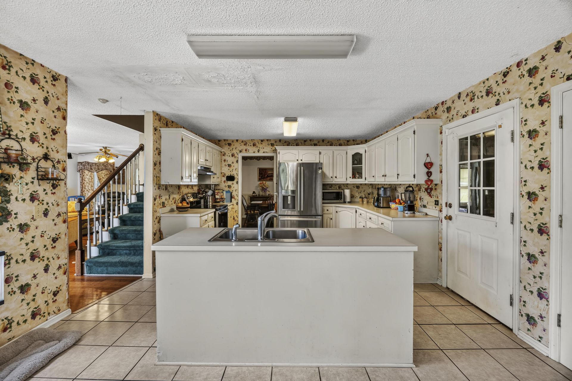 1240 Rhame Street Photo 12