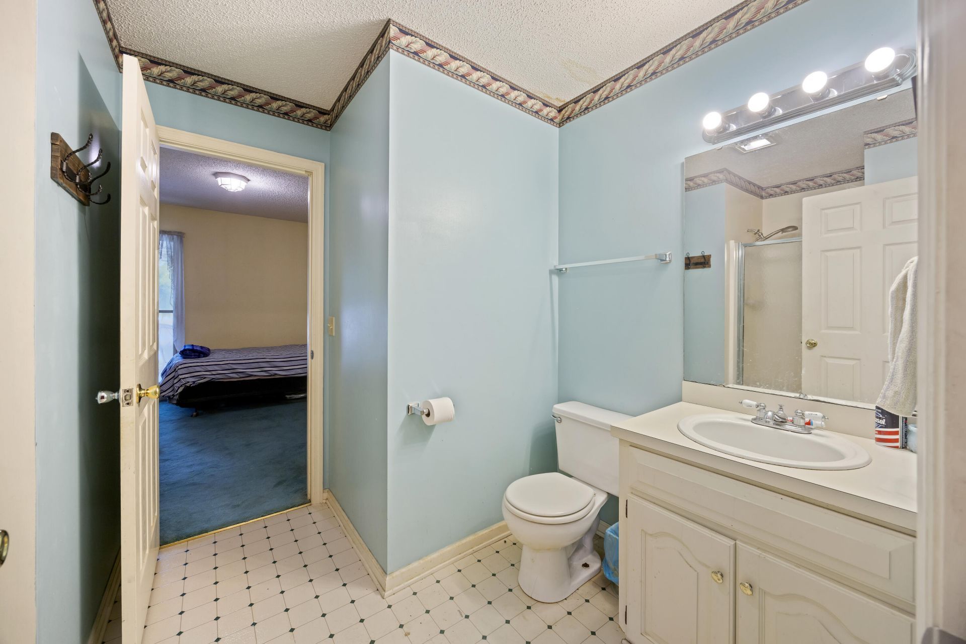 1240 Rhame Street Photo 23