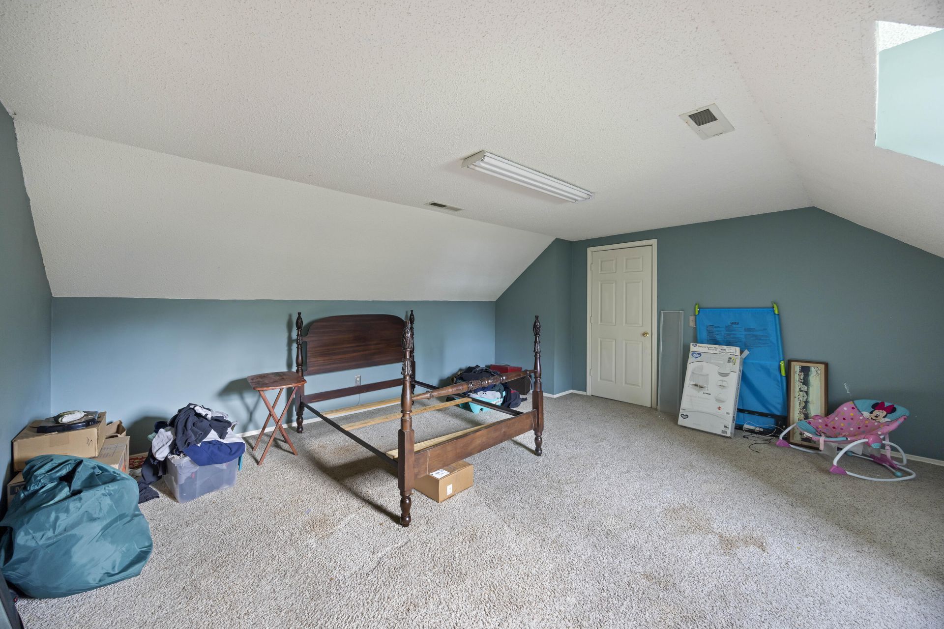 1240 Rhame Street Photo 30