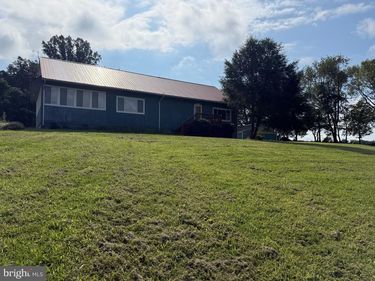 11 NIGHTHAWK LANE , SPERRYVILLE, VA 22740