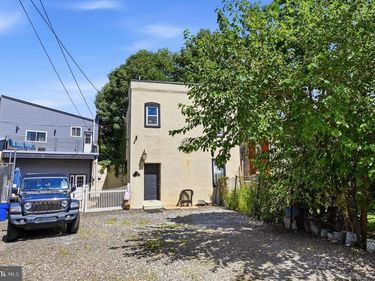 3509 W CLEARFIELD STREET, PHILADELPHIA, PA 19132