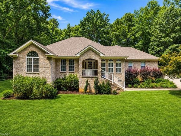 5823 Big Oak Way, Randleman, NC 27317