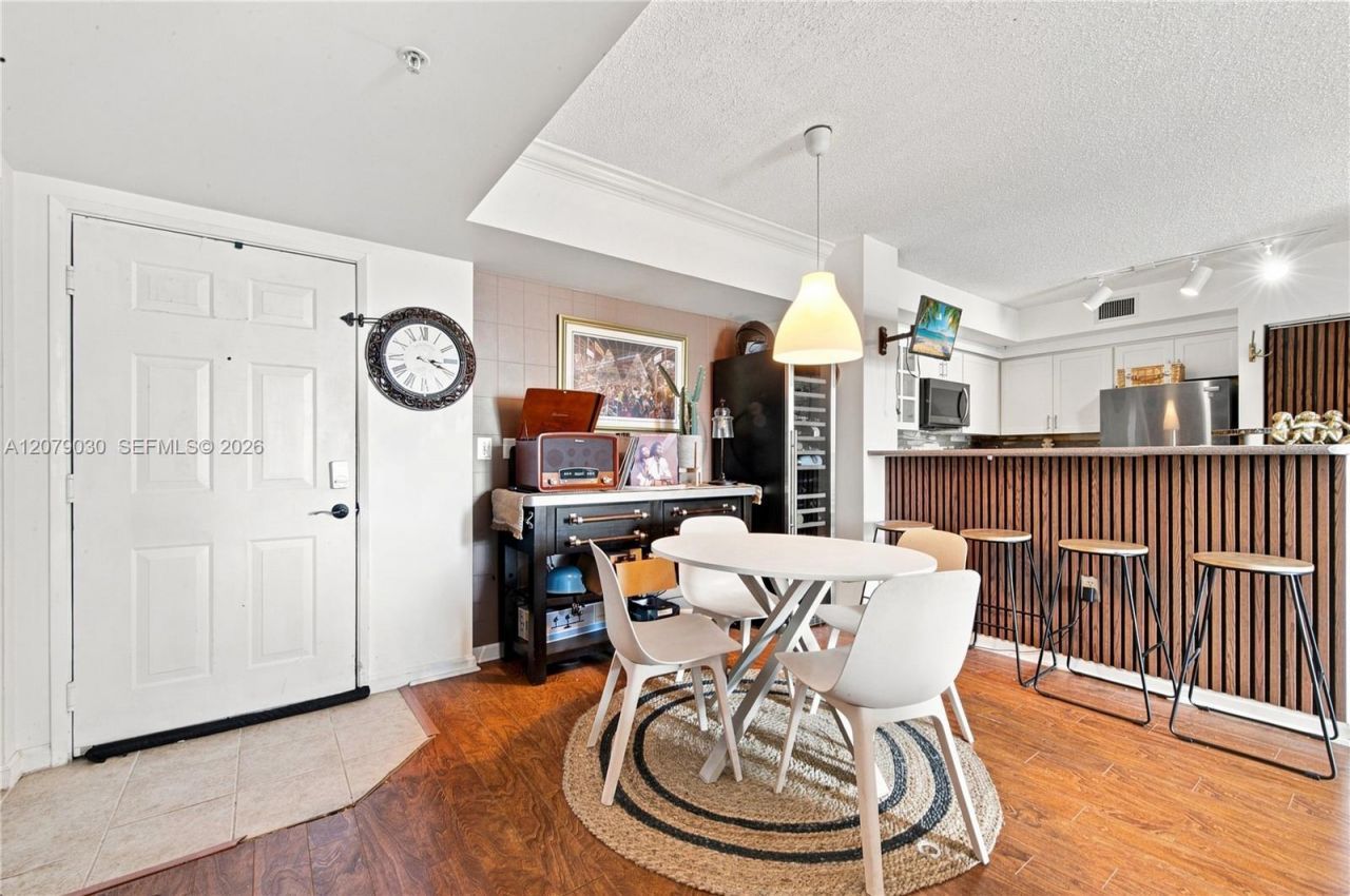 1919 Van Buren St, Unit 614A, Hollywood, FL 33020 Photo