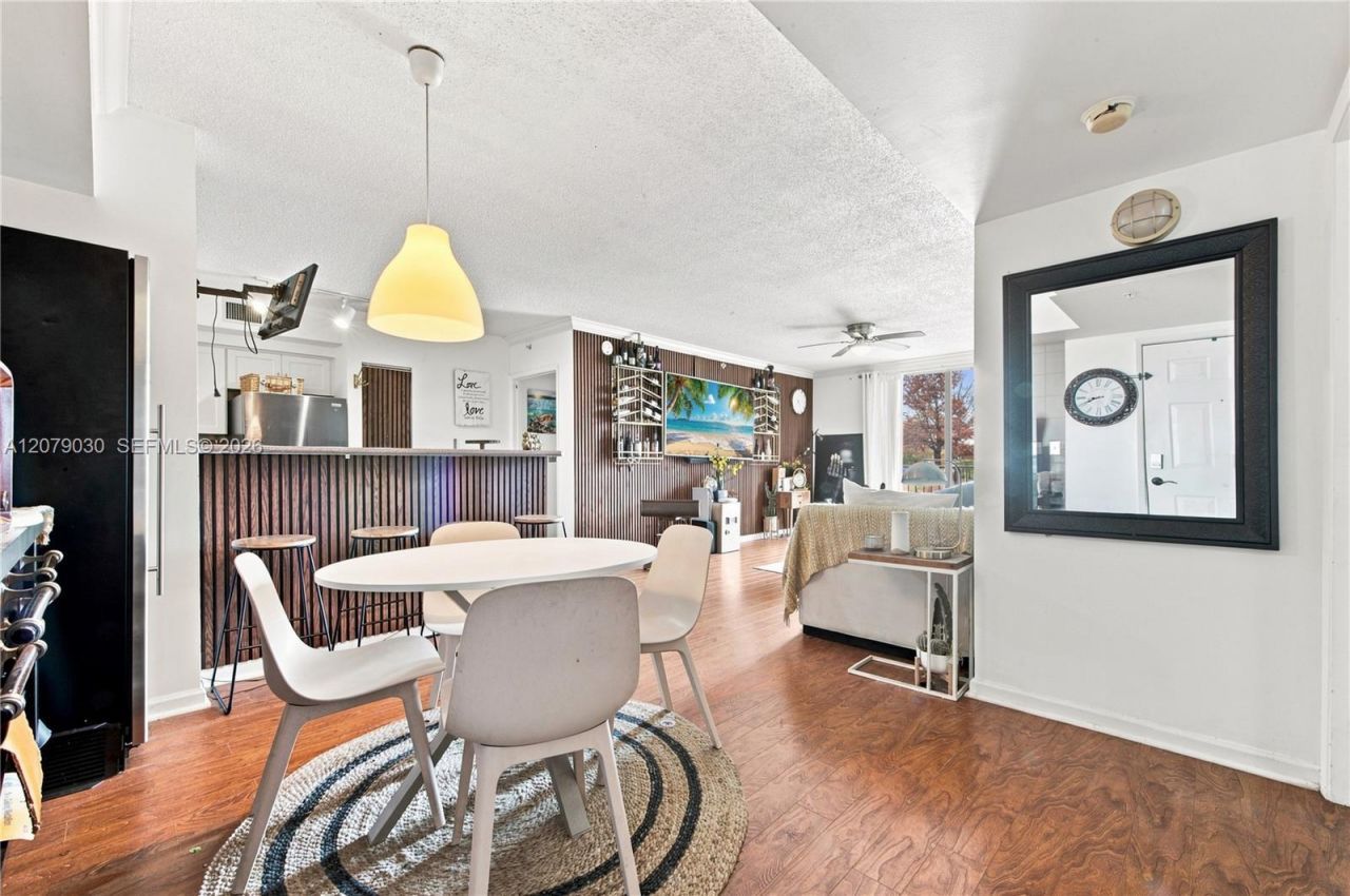 1919 Van Buren St, Unit 614A, Hollywood, FL 33020 Photo