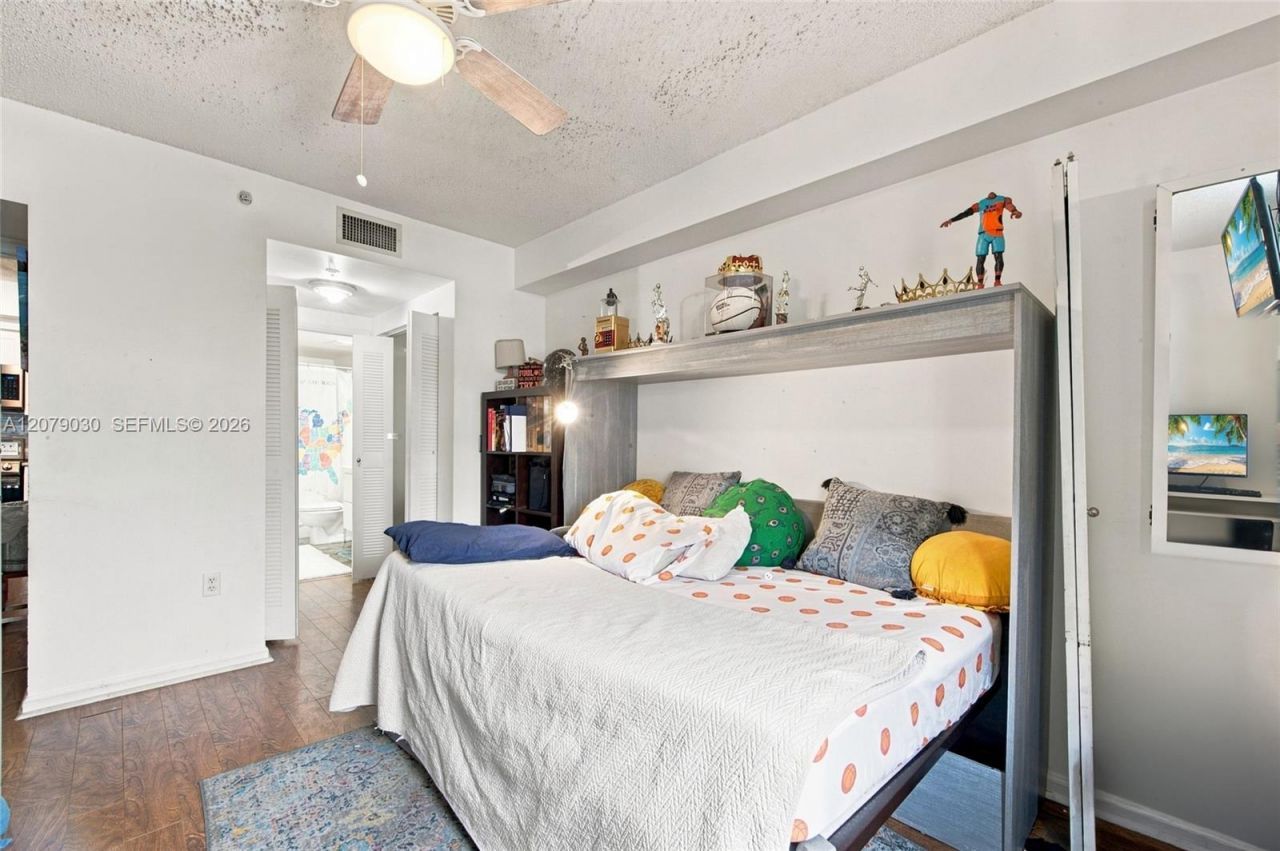 1919 Van Buren St, Unit 614A, Hollywood, FL 33020 Photo