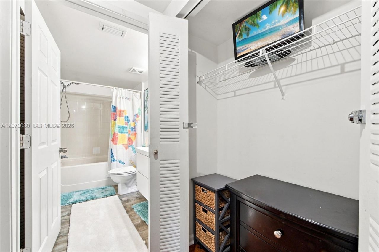 1919 Van Buren St, Unit 614A, Hollywood, FL 33020 Photo