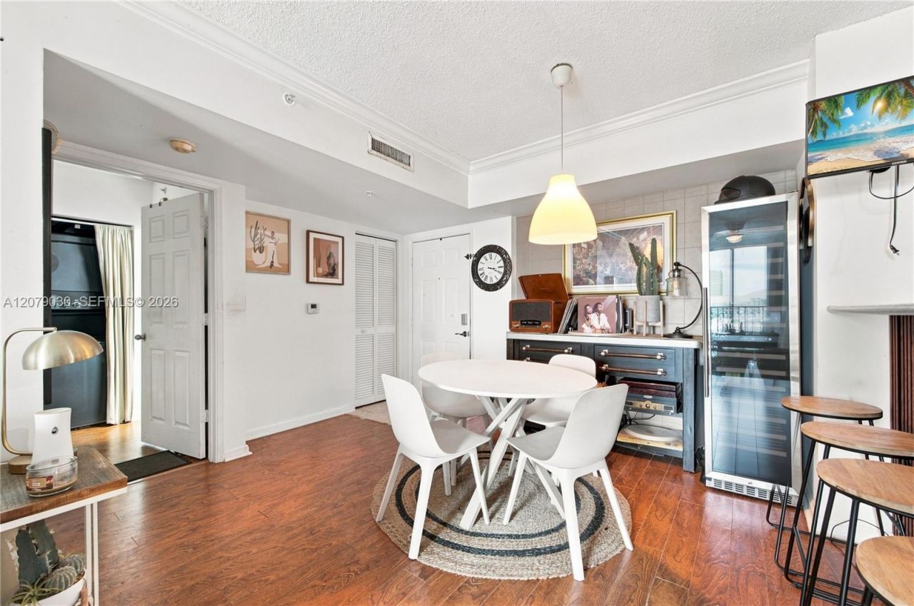 1919 Van Buren St, Unit 614A, Hollywood, FL 33020 Photo