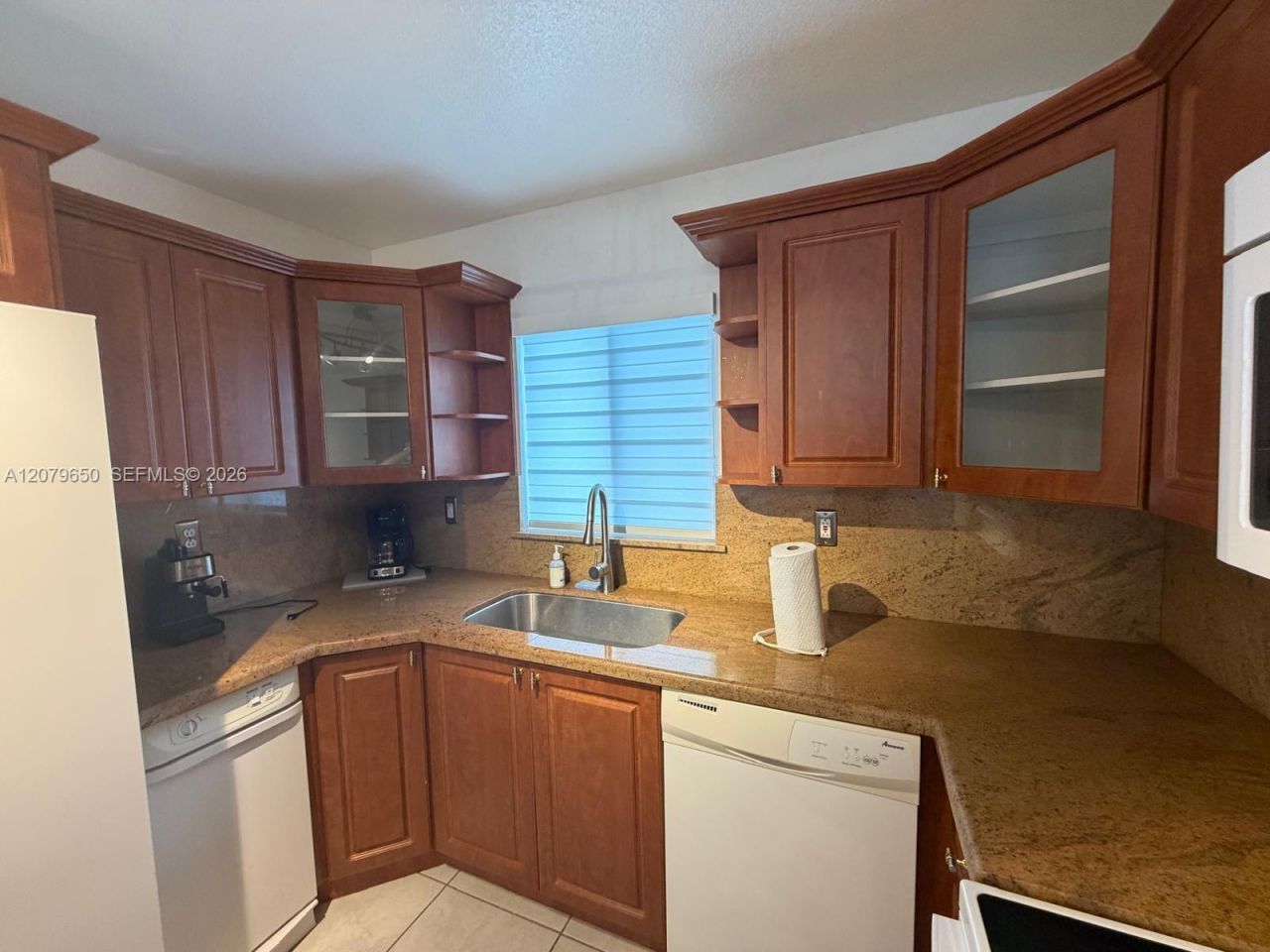 71 Coral Dr, Key Largo, FL 33037 Photo