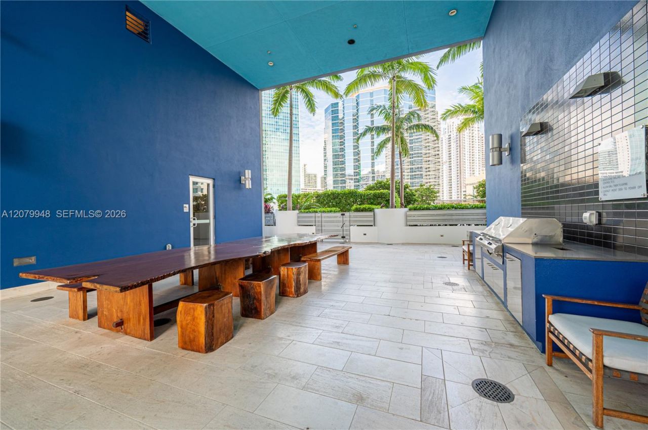 1300 Brickell Bay Dr , Unit 710, Miami, FL 33131 Photo