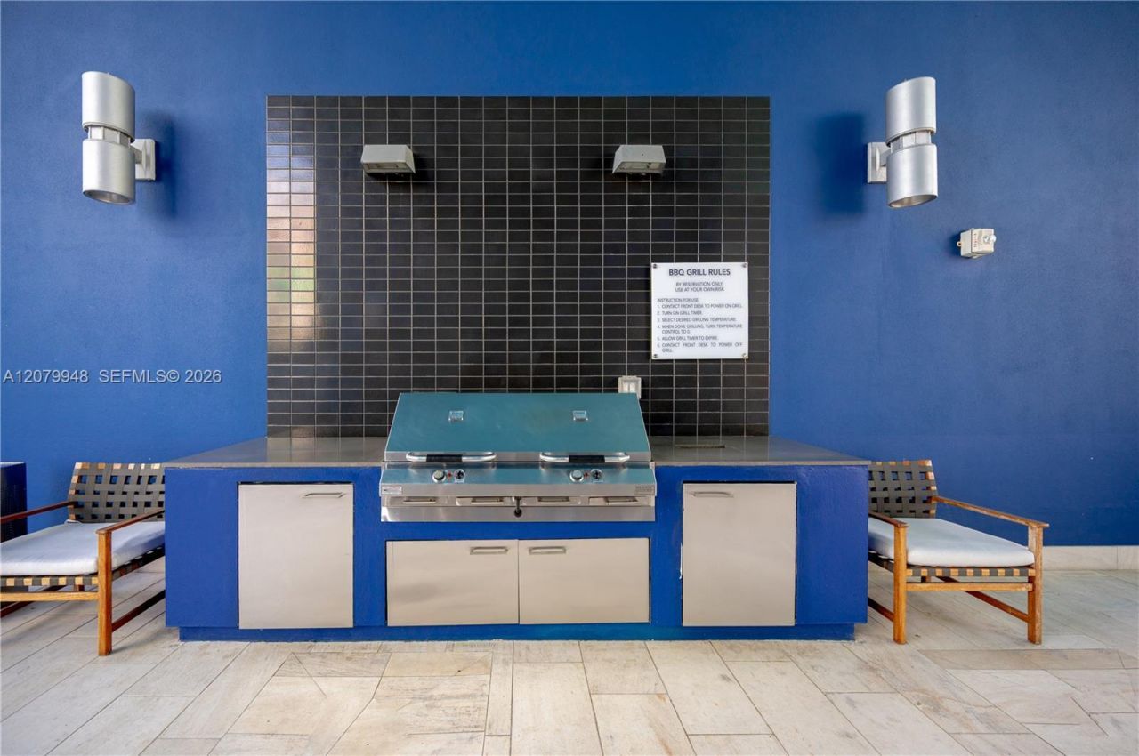 1300 Brickell Bay Dr , Unit 710, Miami, FL 33131 Photo