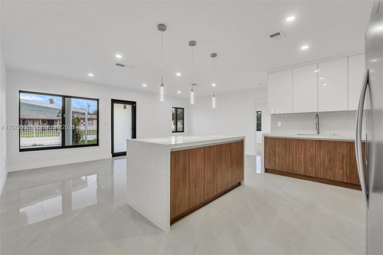 15770 NW 18th Pl , Miami Gardens, FL 33054 Photo