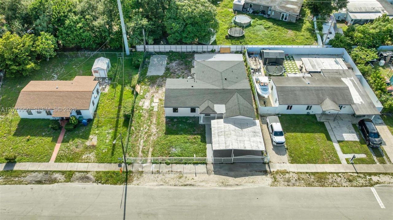 15770 NW 18th Pl , Miami Gardens, FL 33054 Photo