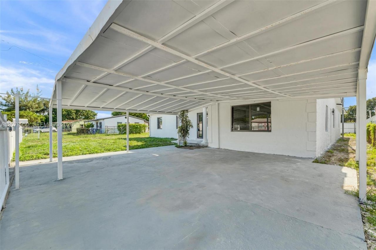 15770 NW 18th Pl , Miami Gardens, FL 33054 Photo