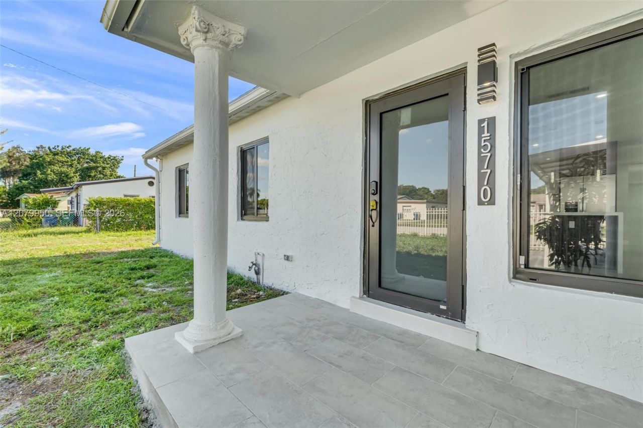 15770 NW 18th Pl , Miami Gardens, FL 33054 Photo