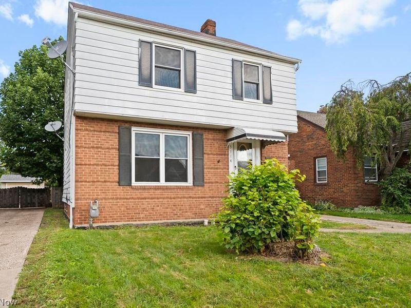 3114 North Avenue, Parma, OH 44134 Photo 3