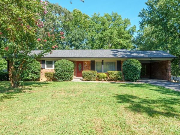 2300 Brookwood Road , Lincolnton, NC 28092