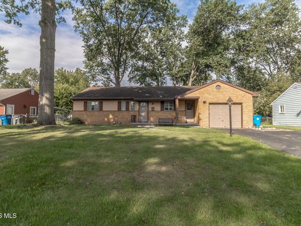 4831 Cedarhurst Road , Toledo, OH 43613