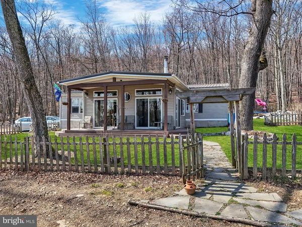 516 ROBERTS ROAD, GREAT CACAPON, WV 25422