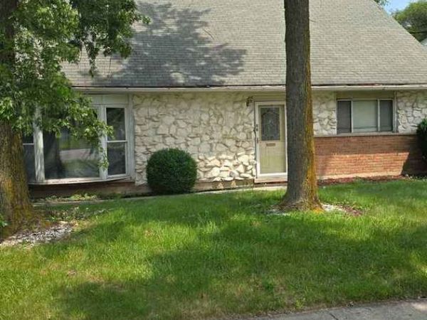 58 Sauk Trail , Park Forest, IL 60466