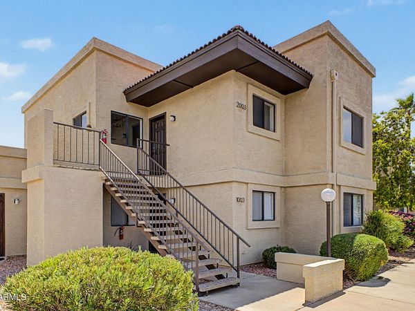 16540 E GUNSIGHT Drive, Unit 203, Fountain Hills, AZ 85268