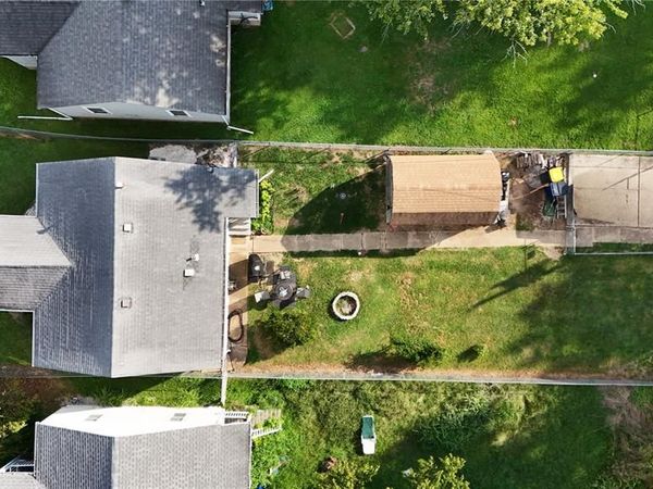 210 E 3rd Street , De Soto, MO 63020