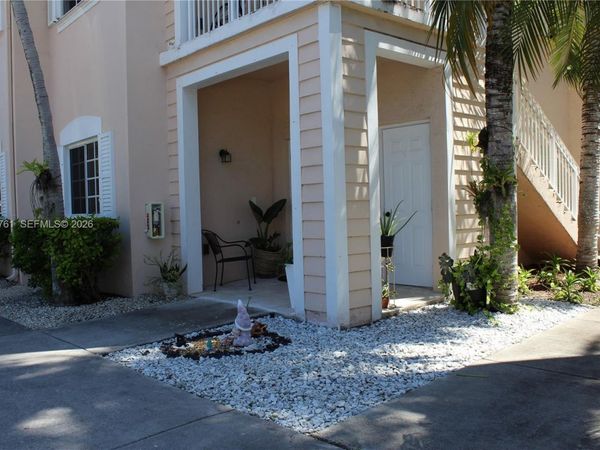 2650 NE 3rd Dr , Unit 104, Homestead, FL 33033