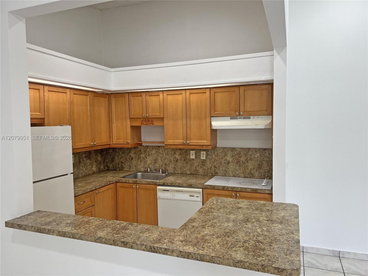 18905 NW 62nd Ave, Unit 204, Hialeah, FL 33015 Photo