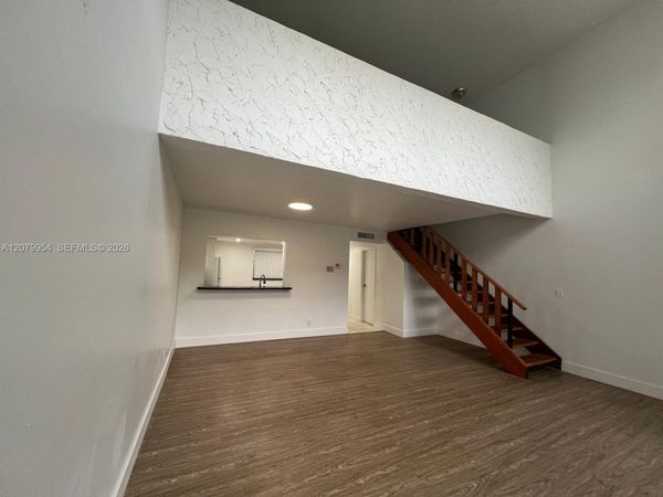 18051 NW 68th Ave, Unit L101, Hialeah, FL 33015