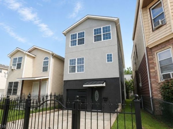 136 19Th Ave, Irvington, NJ 07111