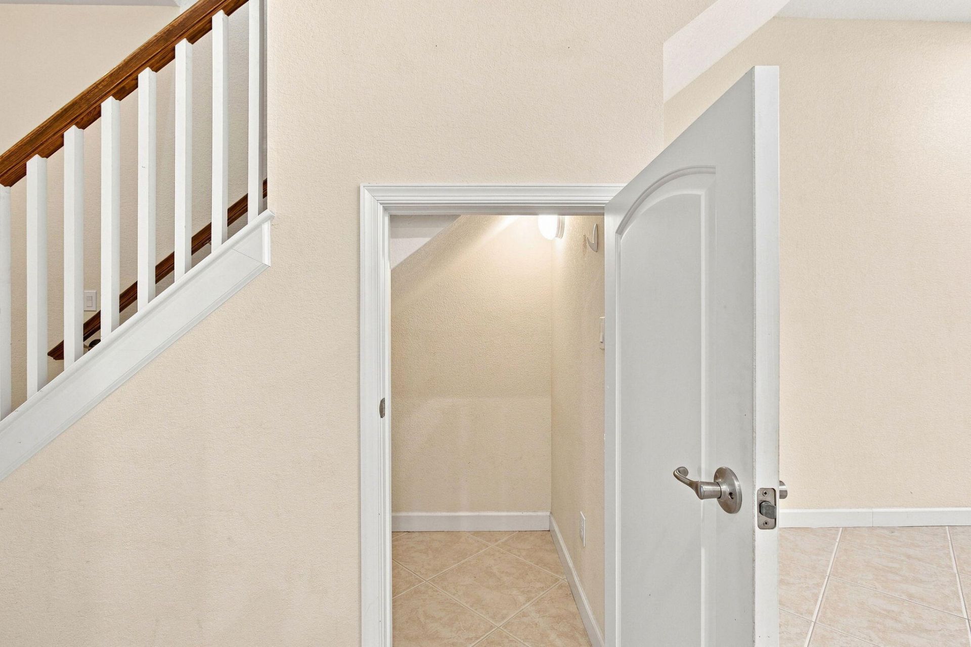 6179 NW Helmsdale Way, Port Saint Lucie, FL 34983 Photo