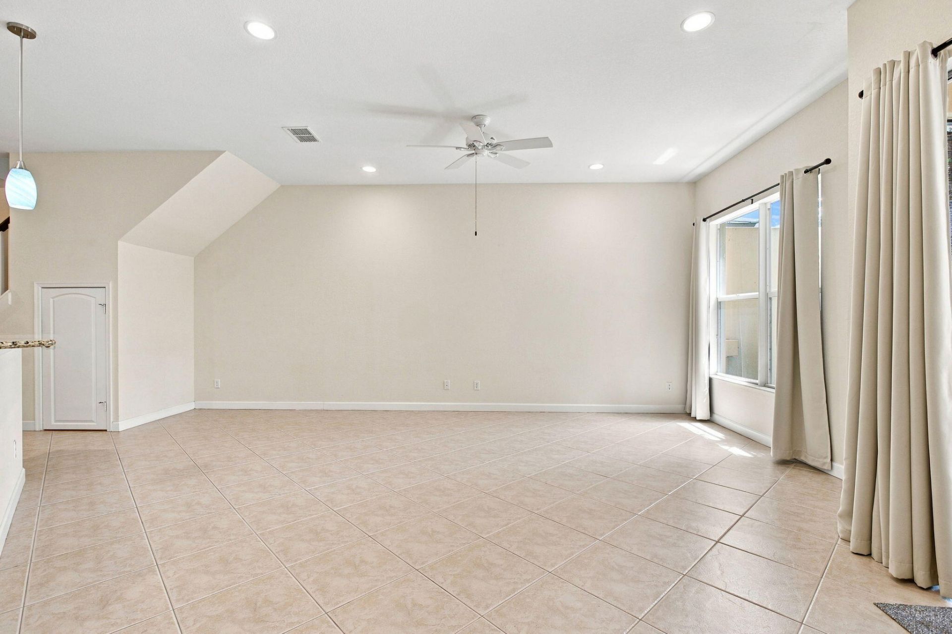 6179 NW Helmsdale Way, Port Saint Lucie, FL 34983 Photo