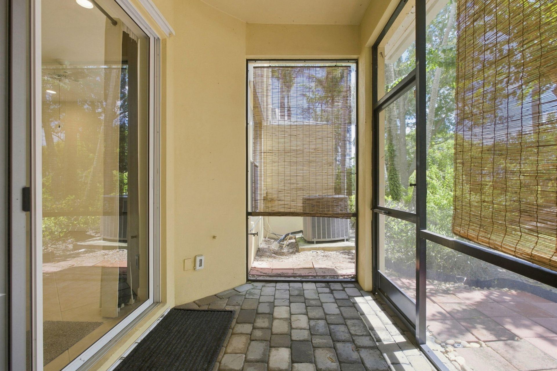 6179 NW Helmsdale Way, Port Saint Lucie, FL 34983 Photo